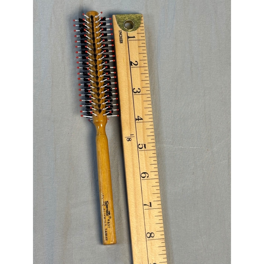 Vintage Spornette 832 Round Hair Brush Genuine Teakwood Handle - Picture 4 of 5